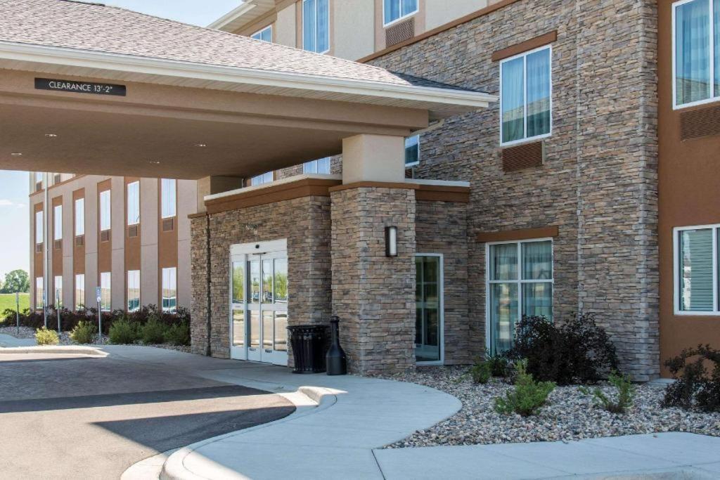 Sleep Inn & Suites Marshall - University Area Esterno foto
