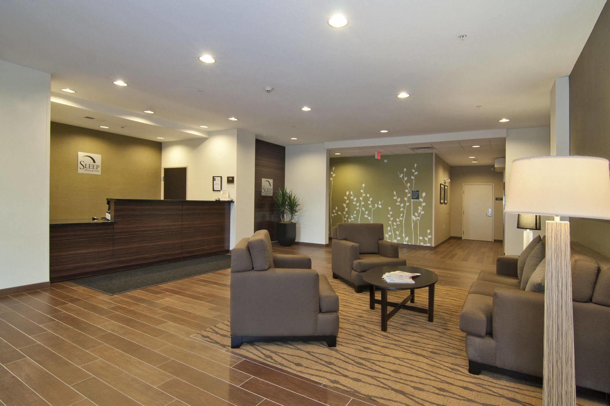 Sleep Inn & Suites Marshall - University Area Esterno foto