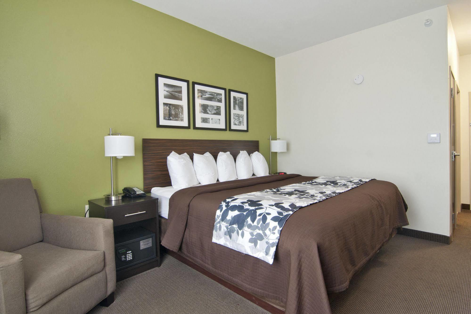 Sleep Inn & Suites Marshall - University Area Esterno foto